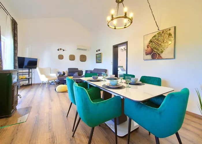 Two Bedroom With Terrace And Sea View * Kornić
