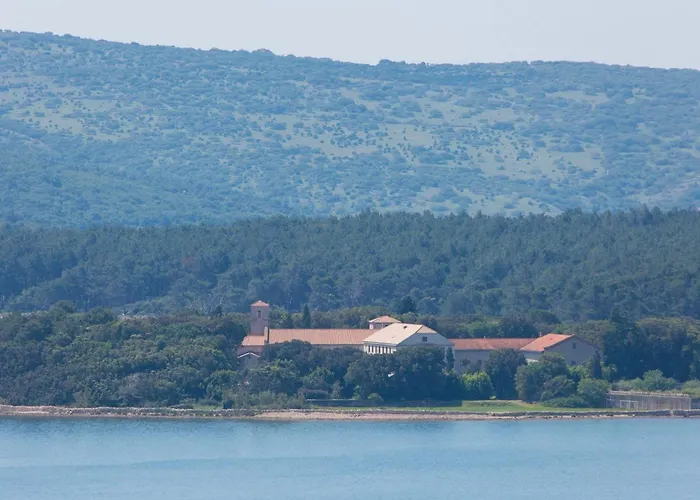 Two Bedroom With Terrace And Sea View Kornić